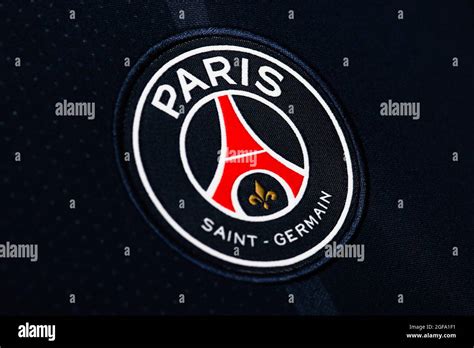 LOGO PSG PARIS SAINT GERMAIN Poster For Sale By Dolankaka Redbubble ...