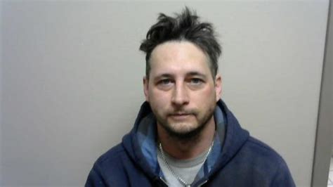 Abraham Daniel Craig A Registered Sex Offender In SIOUX FALLS SD
