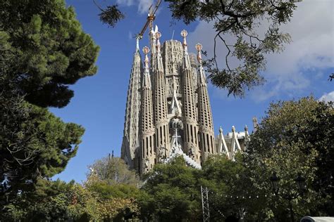 Barcelonas Famous Sagrada Familia Cathedral Nears Completion As