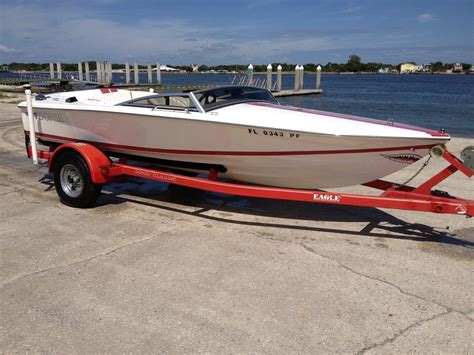 DONZI CLASSIC 18 boat for sale from USA