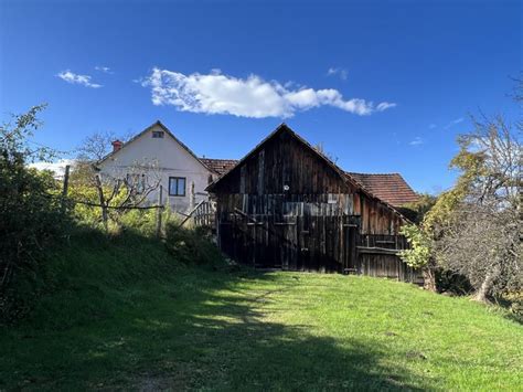 GRAĐEVINSKO i poljoprivredno zemljište na KALVARIJI KARLOVAC prodaja