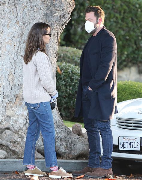 Jennifer Garner And Ben Affleck Share Hug And Friendly Laughs Inside Car Together 5 Years After