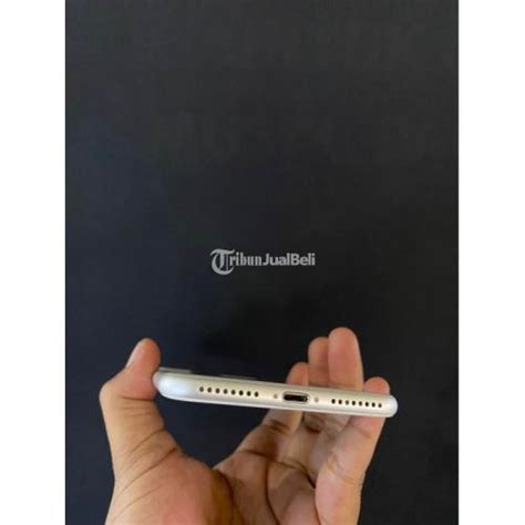 HP IPhone 7 Plus 32 GB Mulus Fullset Bekas Like New Nominus Di Solo