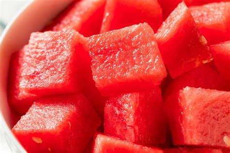 3 Signs Your Watermelon Has Gone Bad According To An Expert