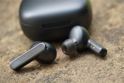 JBL Live Pro 2 Review Flagship Earphones Without The Flagship Price