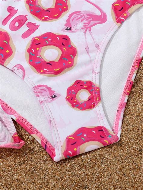 Conjunto De Bikini De Cruce Cruzado Con Estampado De Donas Y Kimono