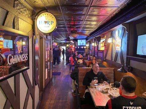 O'Malley's In The Alley Review - Scoundrel's Field Guide