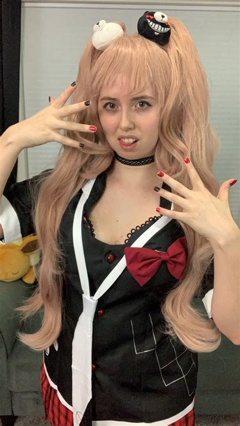 Junko Cosplay 4 SiennaCeeCee S Ko Fi Shop Ko Fi Where Creators