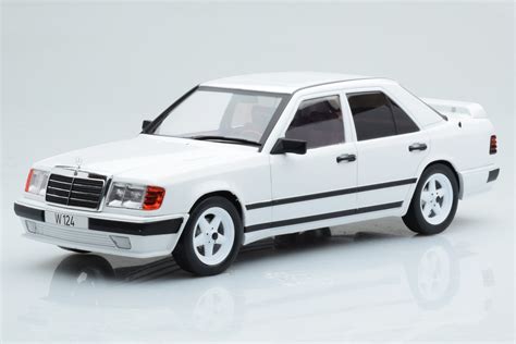 Mercedes E-Class W124 Tuning White MCG 1/18 - New 1986 Model