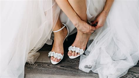 Shoes To Wear With Wedding Dress Encycloall