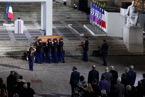Hommage national de Samuel Paty à la Sorbonne : les images fortes de la ...