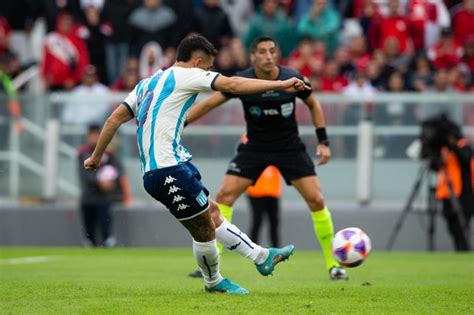 El golazo de Matías Rojas para Racing en el clásico ante Independiente