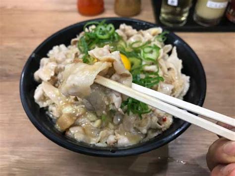 伝説のすた丼屋 とんこつ背脂すた丼 【食レポブログ たべたおし】