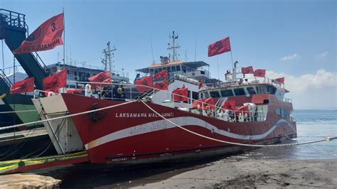 500 Warga Banyuwangi Berobat Di Rumah Sakit Terapung Malahayati Milik