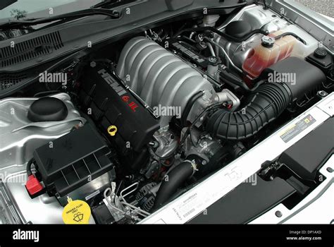 2006 Dodge Charger Srt8 Engine