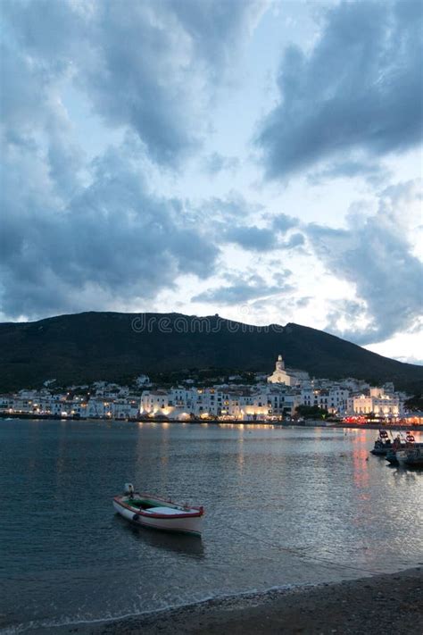 Puesta Del Sol De Cadaques Romanticismo En El Mar Mediterr Neo El