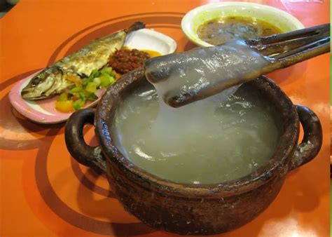 makanan khas ambon  jangan dilewatkan  kulineran