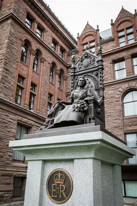 Bronze statue signifies role of Queen Elizabeth II in Ontario’s ...