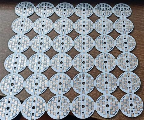 Aluminium 12V 20 Led Round DC MCPCB Size Of PCB Board 32mm Thickness