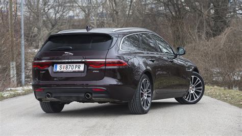 TEST Jaguar XF Sportbrake 25d AWD R Sport ALLES AUTO