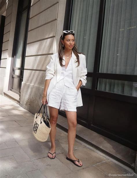 15 Linen Shorts Outfit Ideas For Spring Summer And Vacay Mode