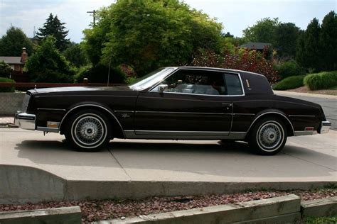 Cheap Survivor: 31k Mile 1980 Buick Riviera | Barn Finds