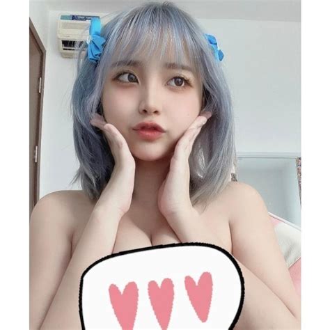 F01【24h自助領貨】阿嘿顏｜童顏巨乳｜每日更新｜極品｜小隻馬｜onlyfans｜大尺度｜全裸｜素人｜反差婊｜成人寫真 秘密客