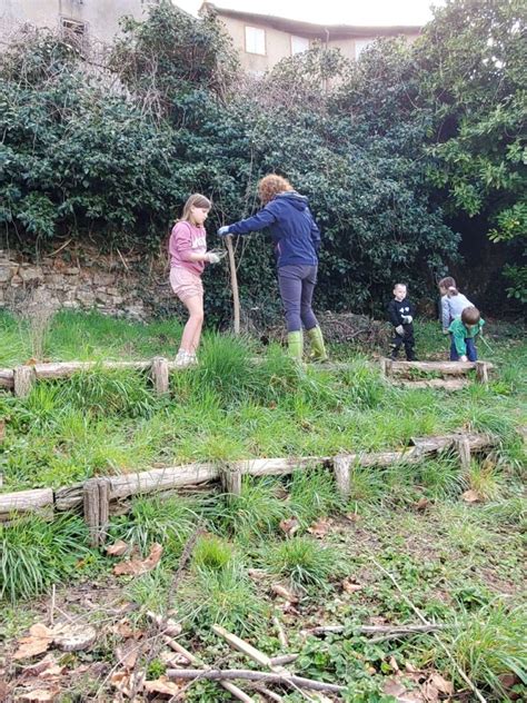 On Se Remet Au Travail Dans Le Jardin Ecole Riche De Prony Chamelet