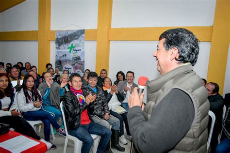 Germán Chamorro on Twitter Con líderes y habitantes de la comuna 4 y