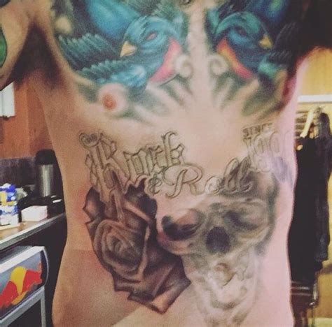 Bens New Tattoo Asking Alexandria Ben Bruce Tattoos