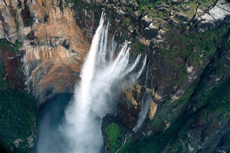 Salto Ngel The Biggest Waterfall In The World