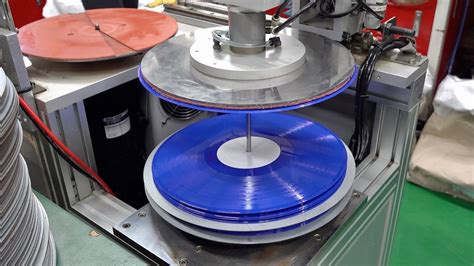 La única fábrica de discos de vinilo en Corea del Sur Videos