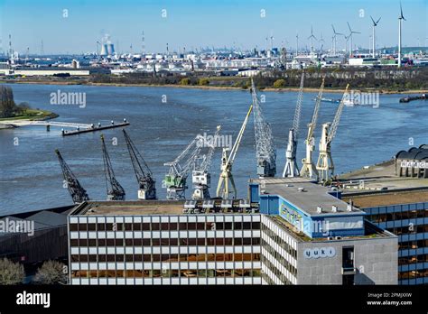 El Puerto De Amberes En El Escalda Es Considerado El Segundo Puerto