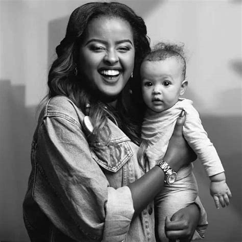 5 Hot Sexy Amina Abdi Rabar Bikini Pics