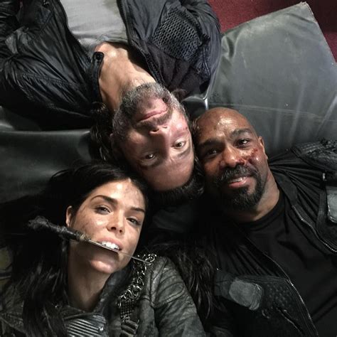 Marie Avgeropoulos Henry Ian Cusick Michael Beach The Bts The