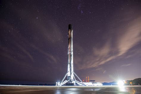 Go4Liftoff Falcon 9 Block 5 Starlink Group 4 7