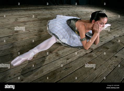 Ballerina Fly Ballet Dancer Choreographer Actress Actor Player Stage