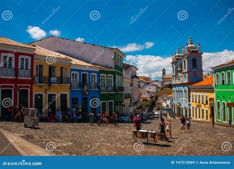 O Centro Da Cidade Hist Rico De Caracter Sticas De Pelourinho Iluminou