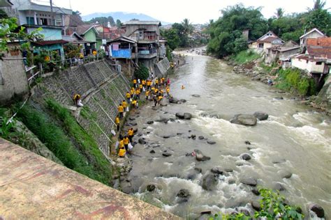 sungai ciliwung Archives - Mongabay.co.id