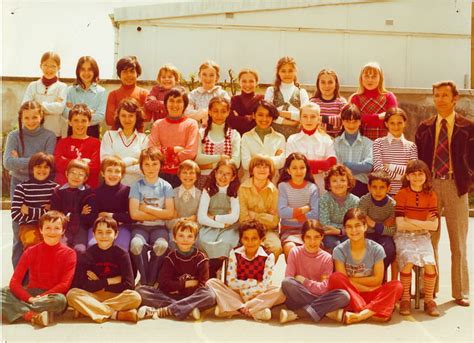 Photo De Classe Cm De Ecole Frederic Mistral Copains D Avant