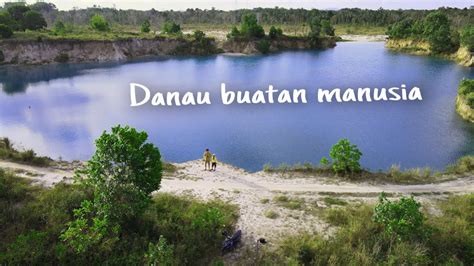 Danau Yang Berwarna Biru Sungguh Memikat Hati Bagi Anda Yang