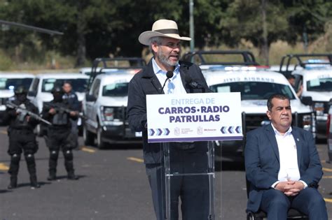 Refrenda Bedolla Compromiso Con La Seguridad Entrega Patrullas