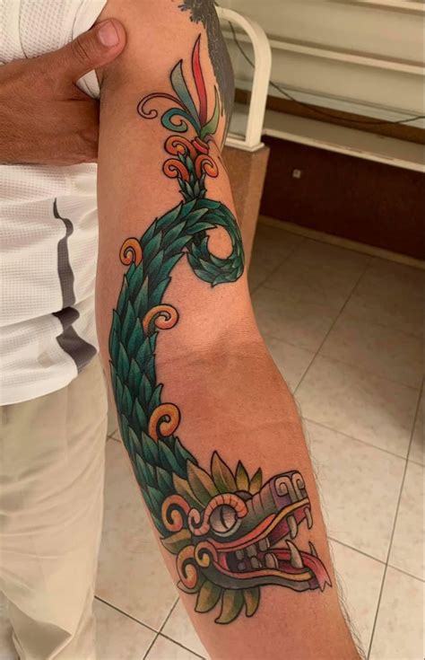 Quetzalcoatl Tatuajes Tribales Aztecas Quetzalcoatl Tattoo Shen