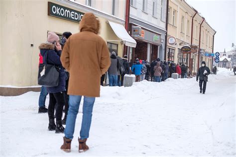 T Usty Czwartek W Rzeszowie Na Ul Ko Ciuszki Po P Czki Sta A D Uga