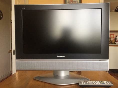 22 inch Panasonic Viera Flat Screen TV | in Taunton, Somerset | Gumtree