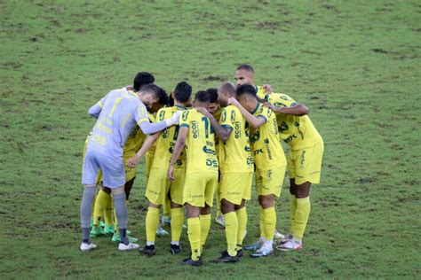 Brasileirão Confira os times que foram rebaixados para a Série C e os