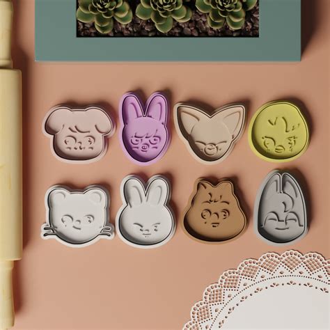 Skzoo Ot8 Cookie Cutter Set Of 8 Stray Kids Clay Cutter Kpop Cookie