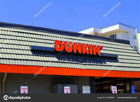 Los Angeles California July Dunkin Donuts American Multinational