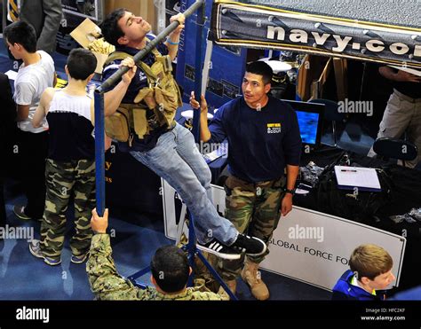 Navy swcc hi-res stock photography and images - Alamy