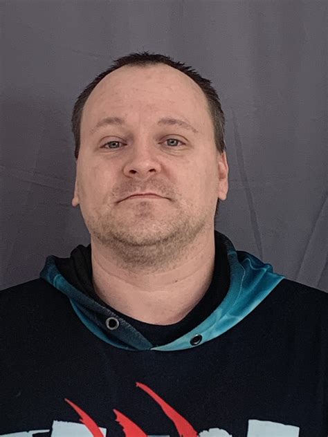 Steven Gallagher Ii Violent Or Sex Offender In South Bend In